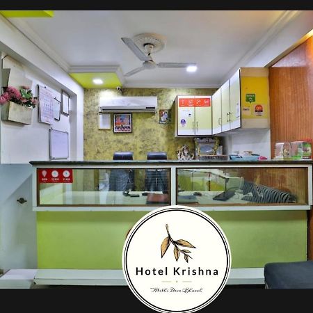 Hotel Krishna Ахмедабад Экстерьер фото